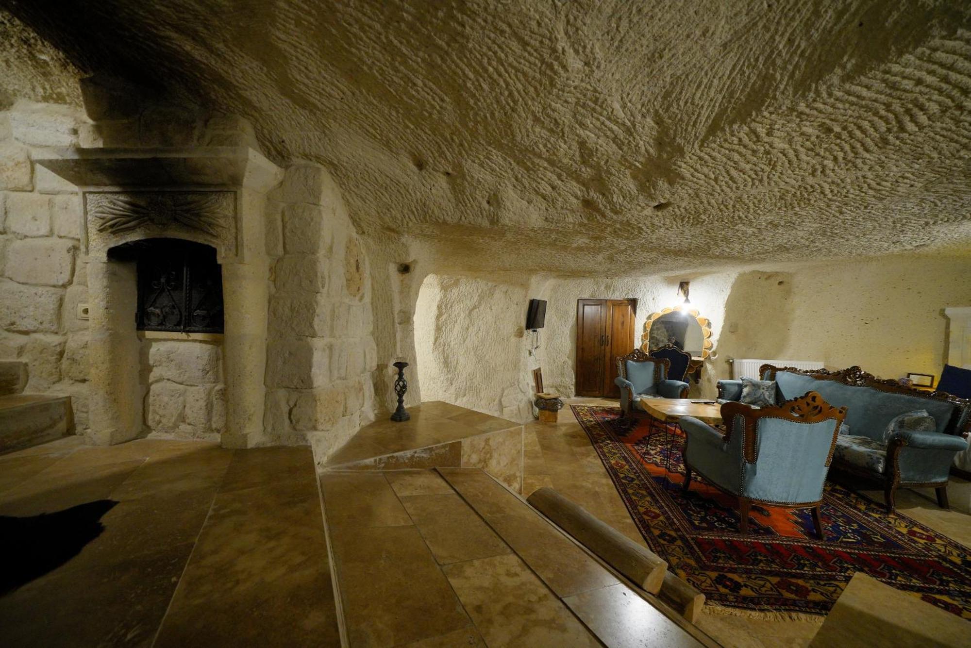 纳尔洞穴之家酒店 内夫谢希尔 外观 照片
